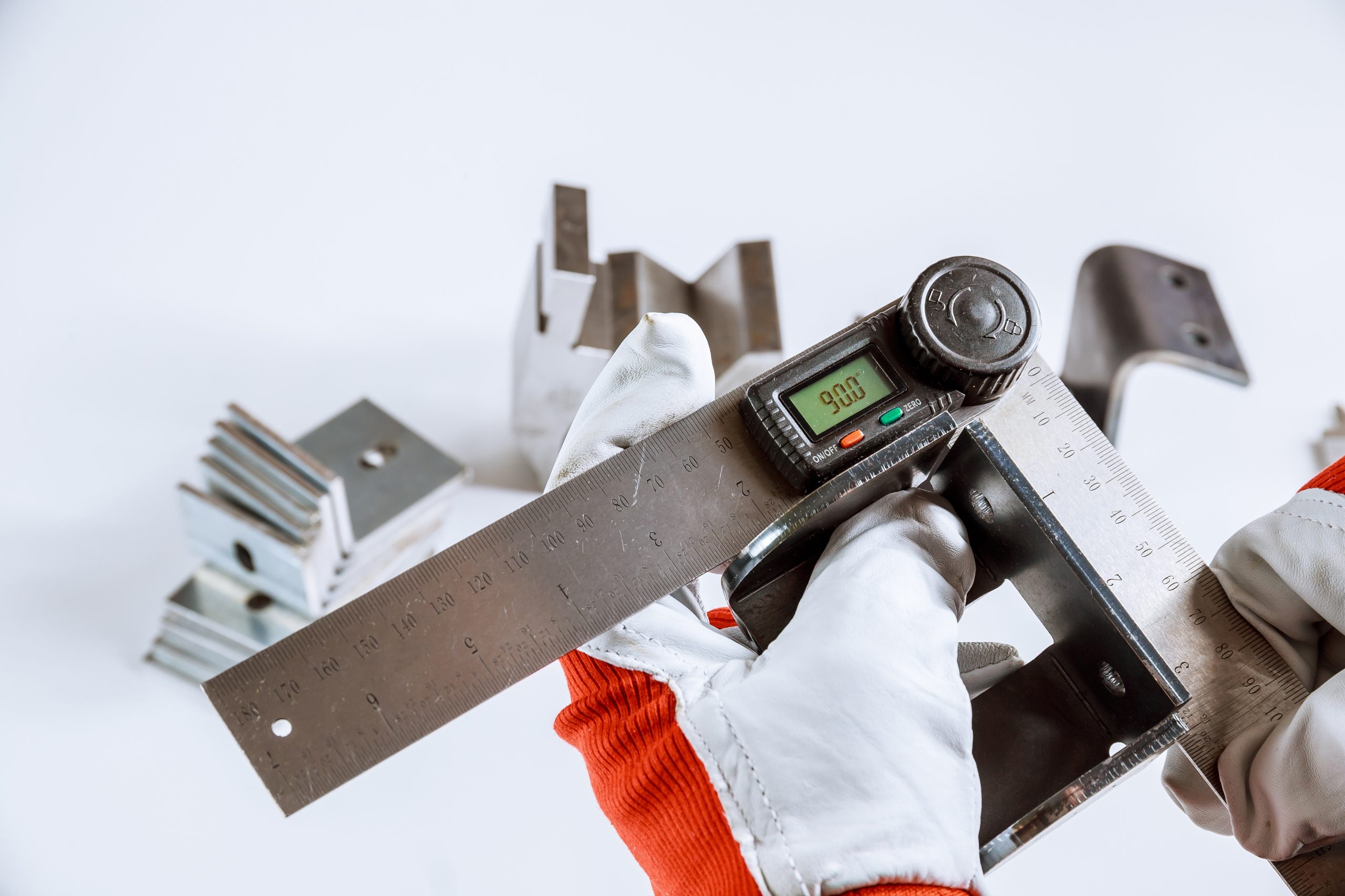 Accurate,Measurement,Of,Metal,Parts,On,A,White,Background,With